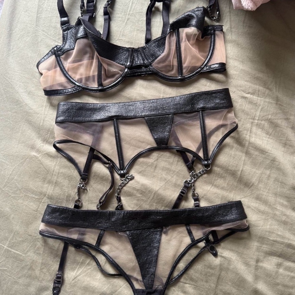 Honey Birdette Cassandra